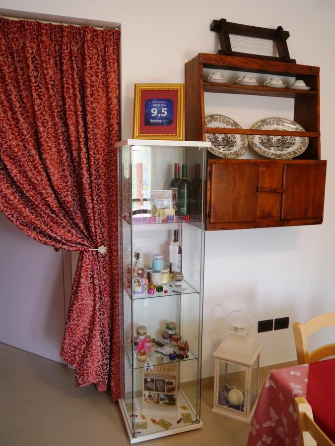 B&B Le Dive Ostra Екстериор снимка